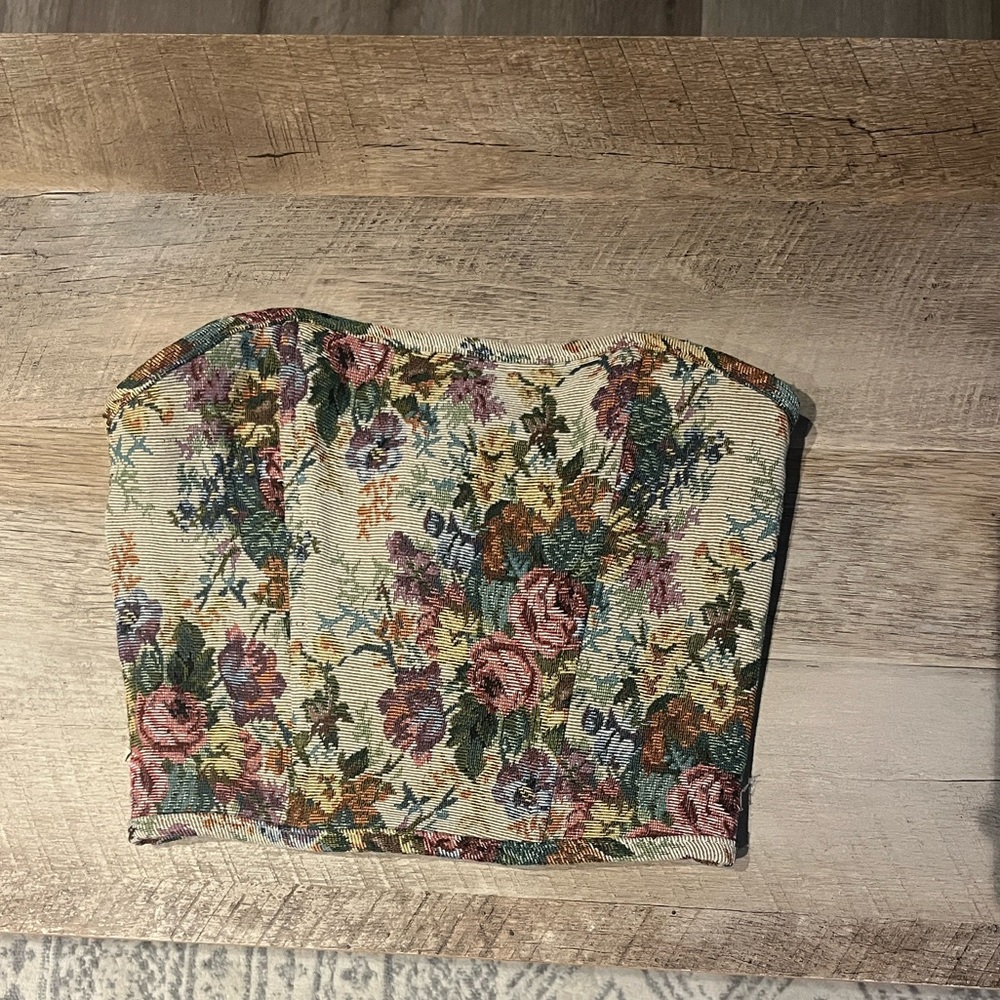 Princess Polly Floral Tapestry Crop Top - Multicolor